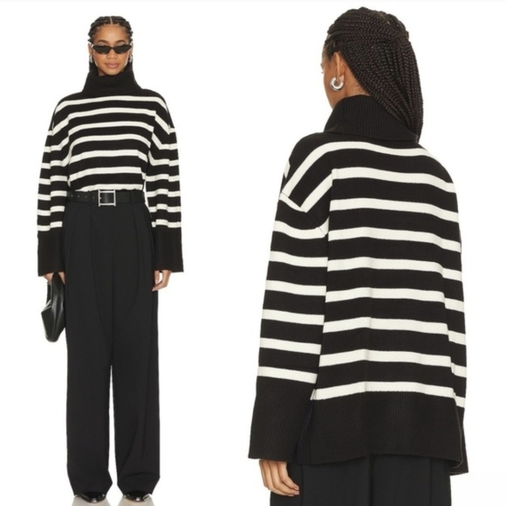 WeWoreWhat Chunky Turtleneck Sweater Stripes Black White Oversized Relaxed ✨️💫